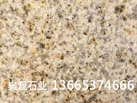 如何避免买到染色黄锈石